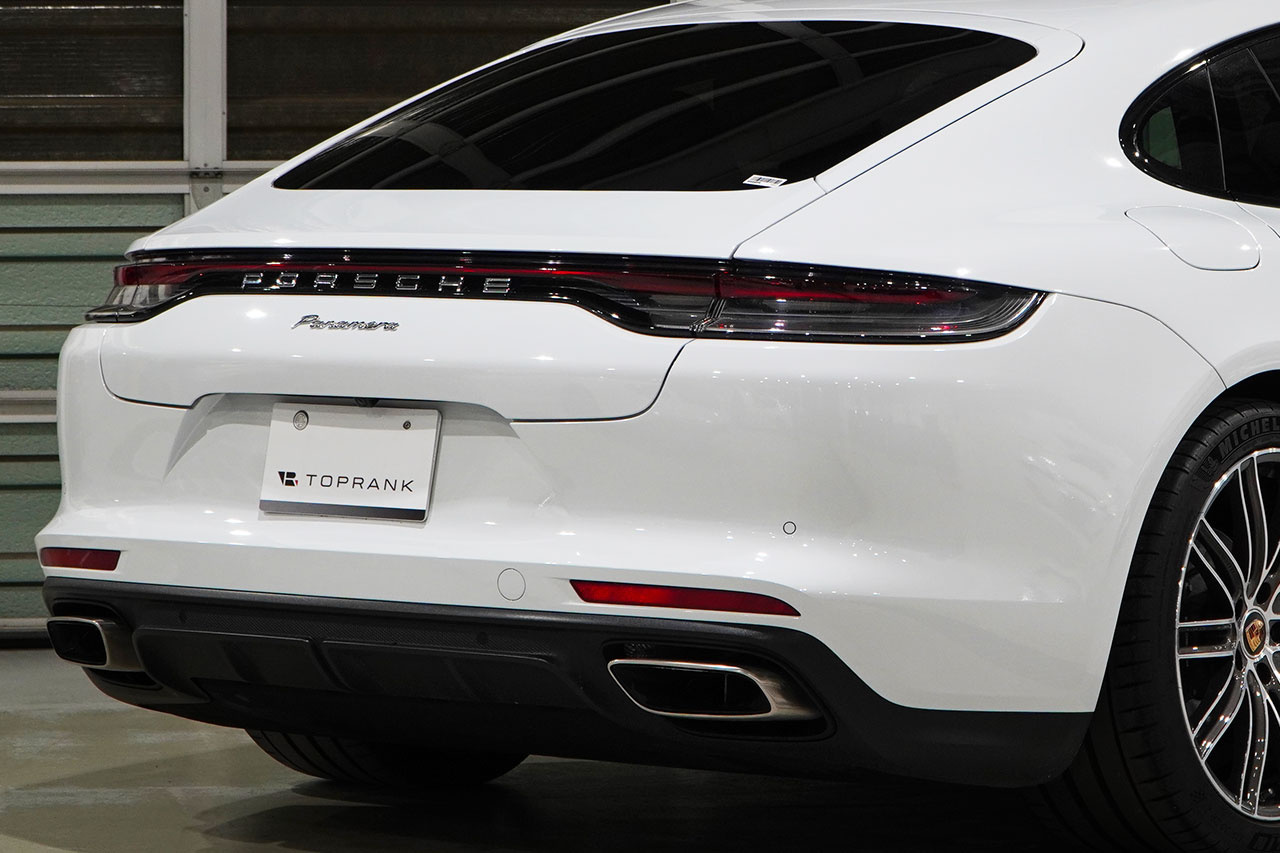 2021 Porsche PANAMERA null