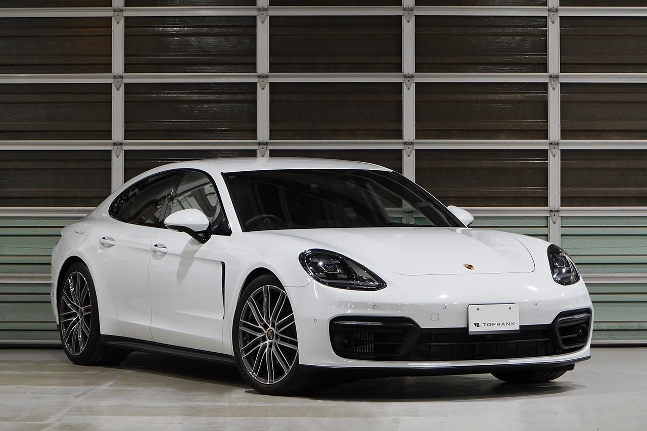 2021 Porsche PANAMERA null