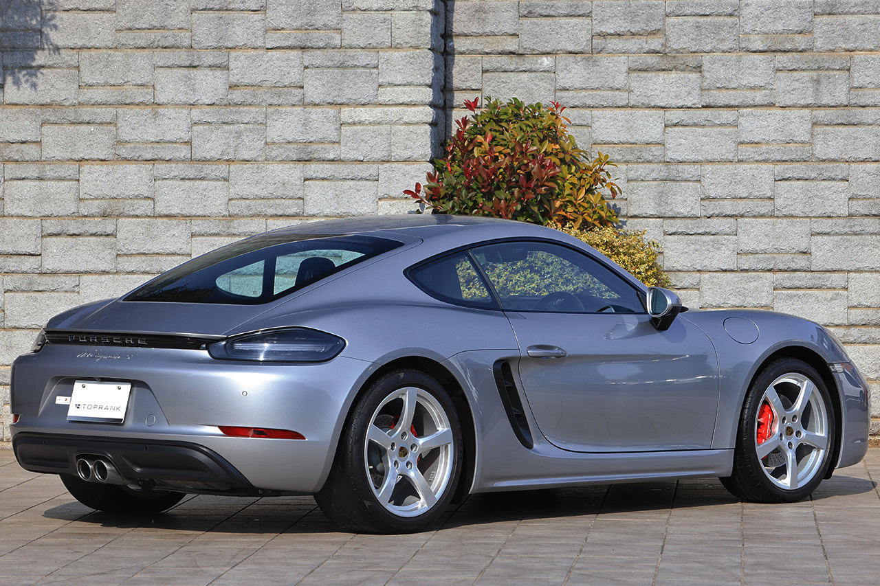 2018 Porsche 718 CAYMAN null