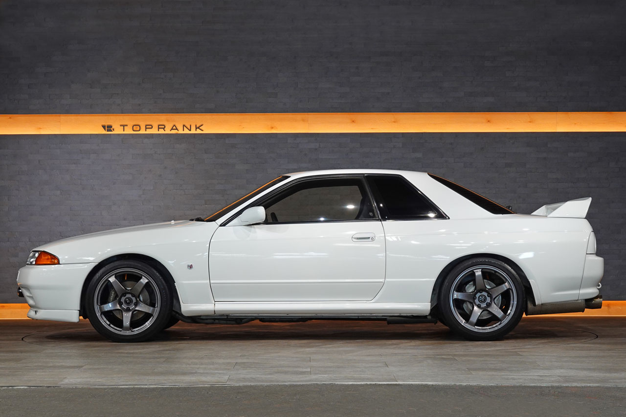 1993 Nissan SKYLINE GT-R BNR32 R32 Skyline GT-R, TCS×STF Refreshed Car, Brand New NISMO 40th Anniversary Steering