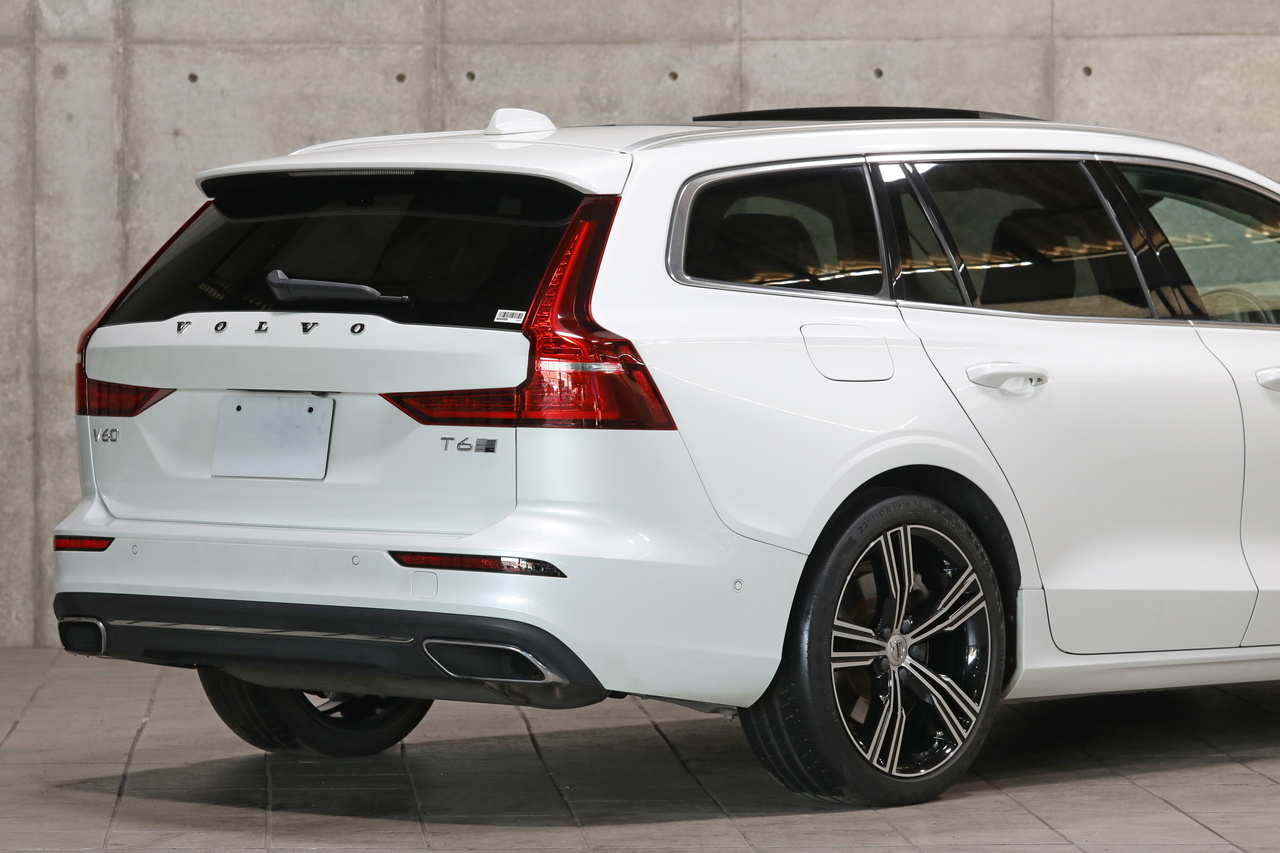 2020 Volvo V60 null