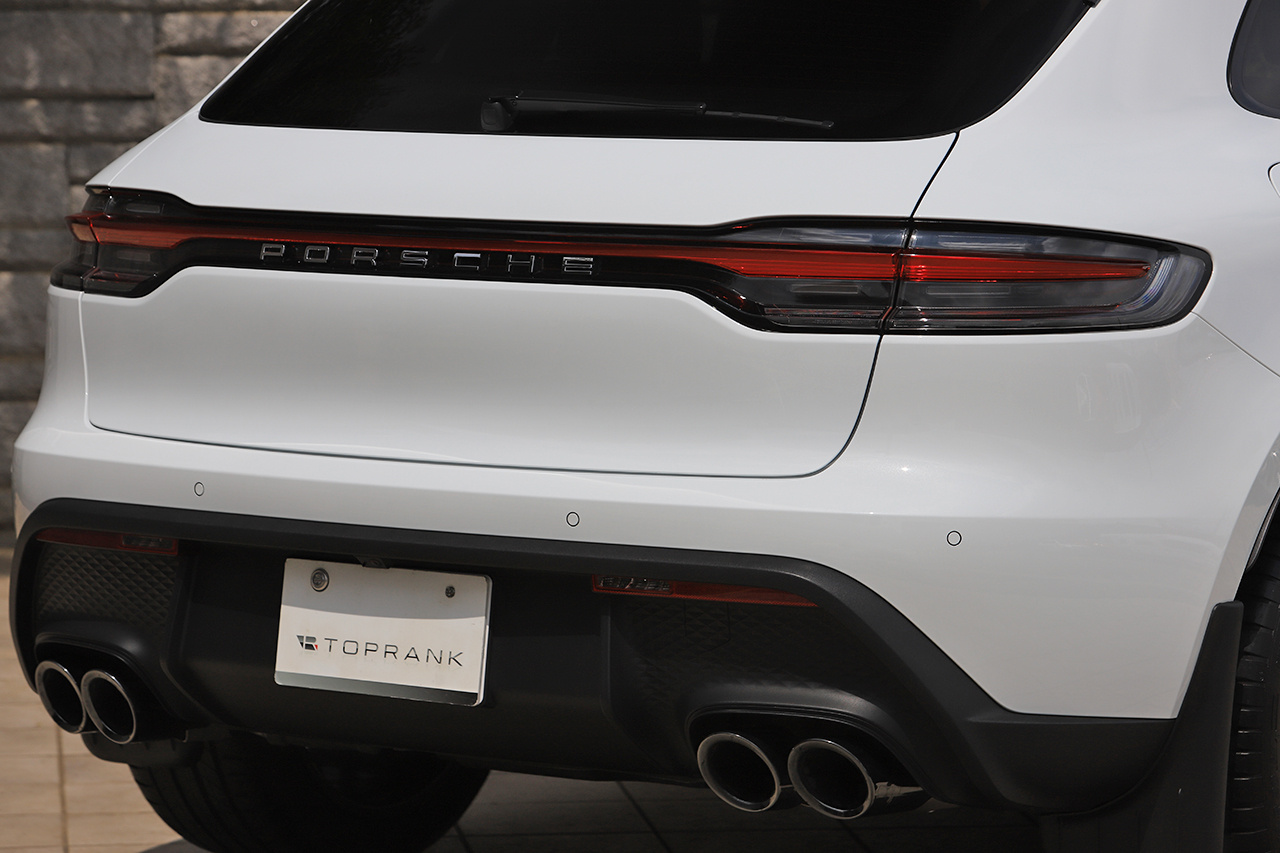 2023 Porsche MACAN null