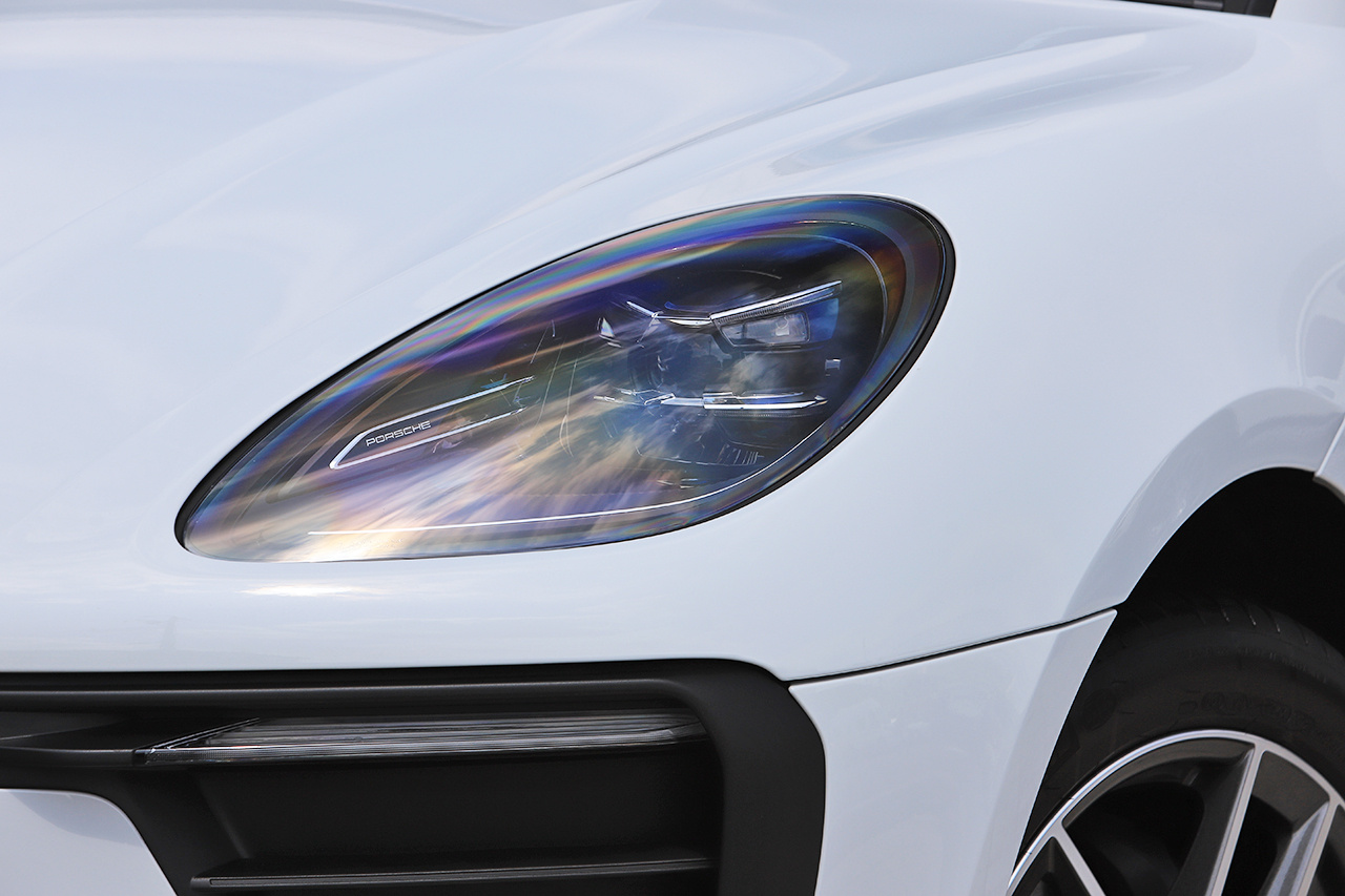 2023 Porsche MACAN null