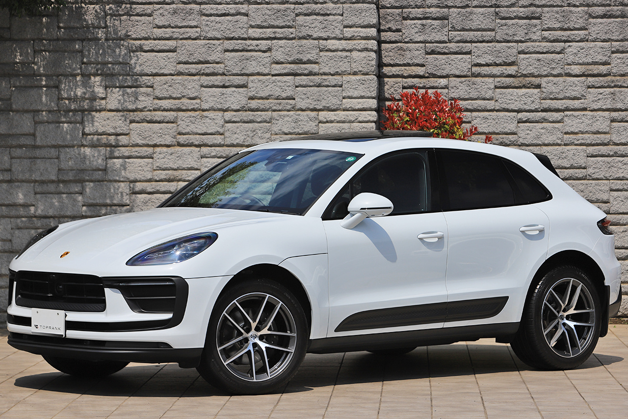 2023 Porsche MACAN null