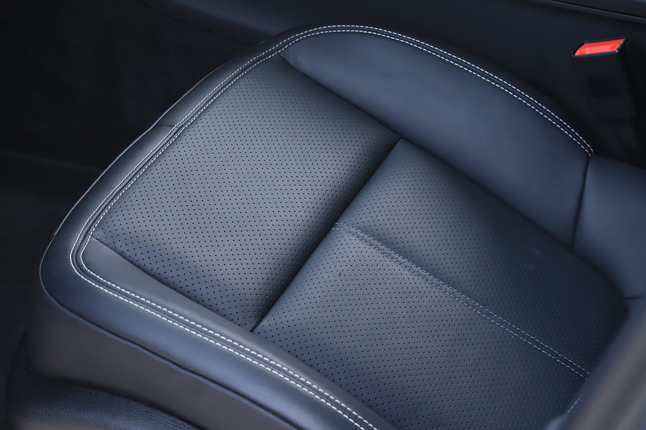 2023 Porsche MACAN null