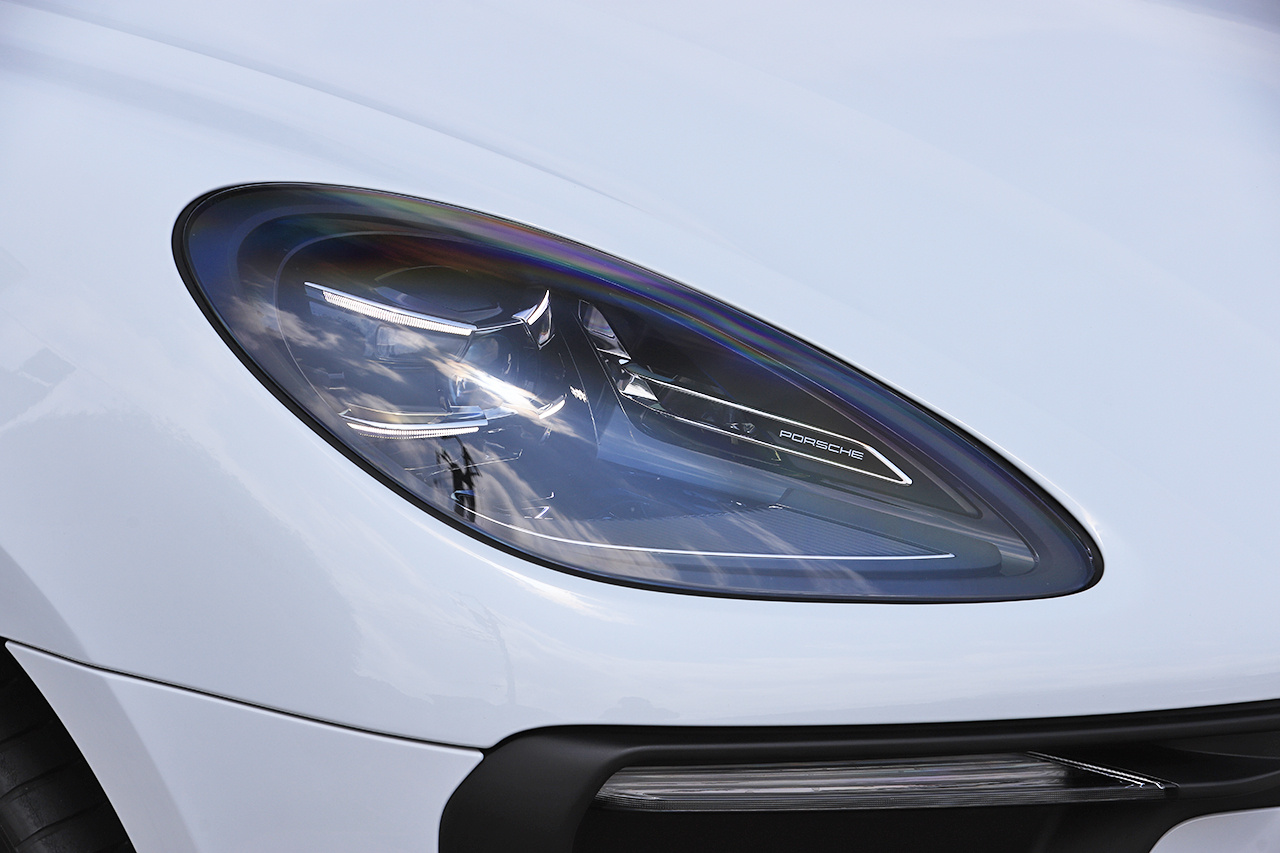 2023 Porsche MACAN null