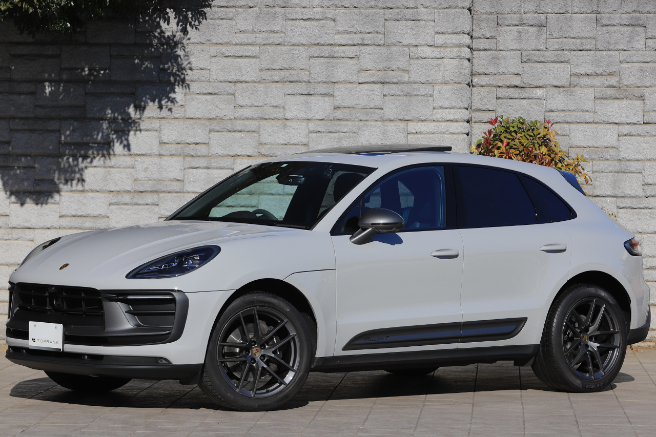 2023 Porsche MACAN 