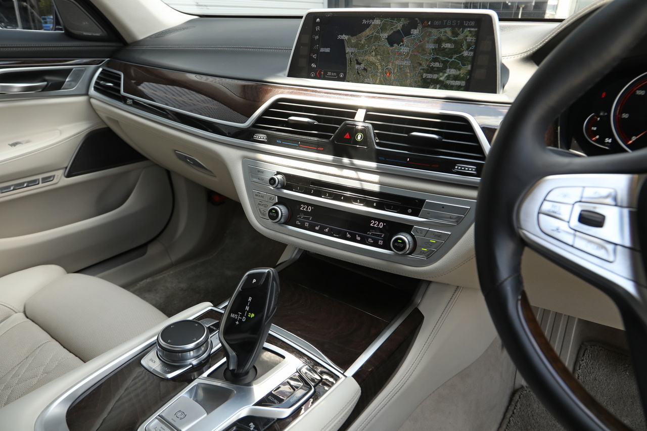 2017 BMW 7 SERIES null