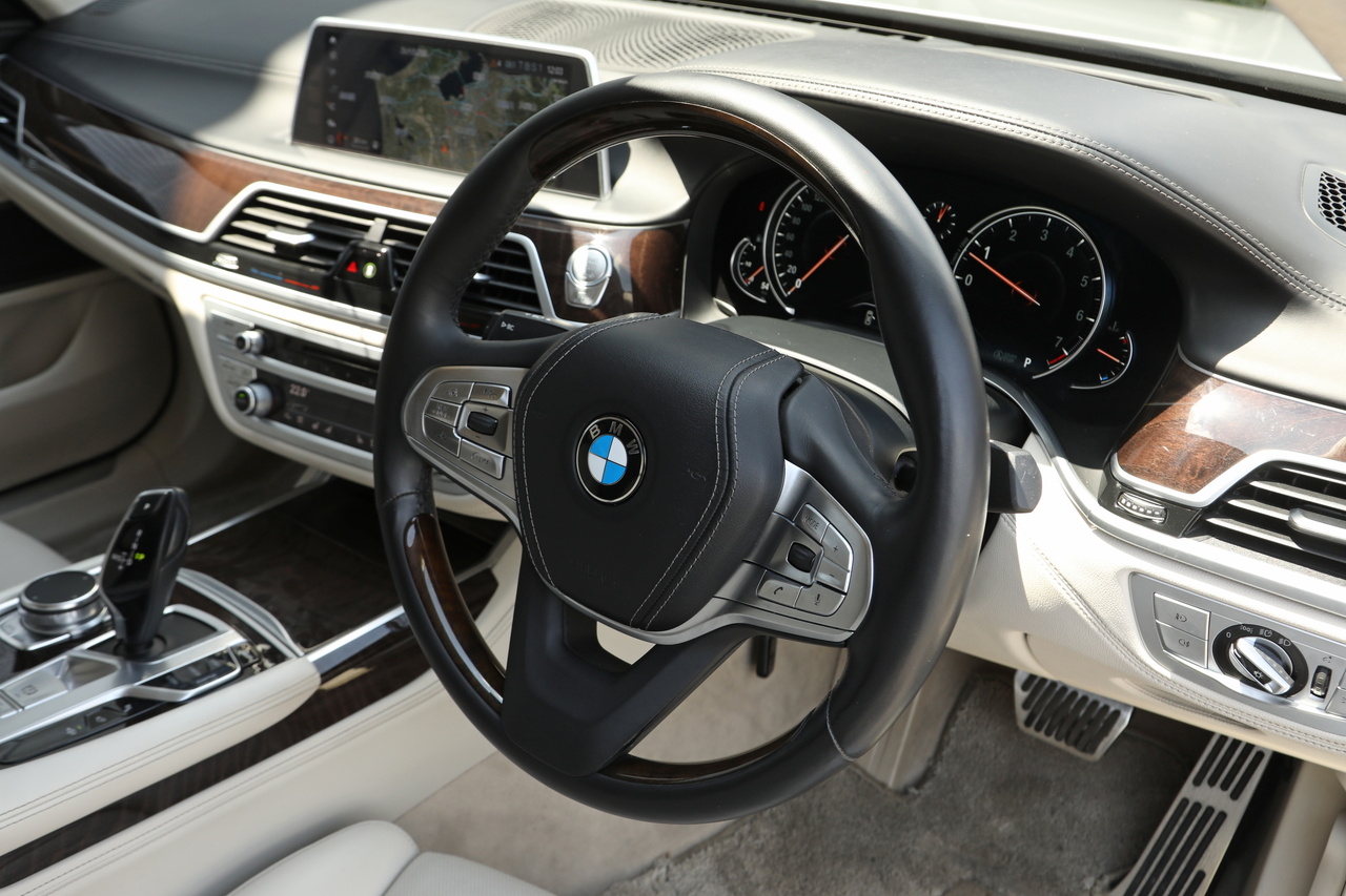 2017 BMW 7 SERIES null
