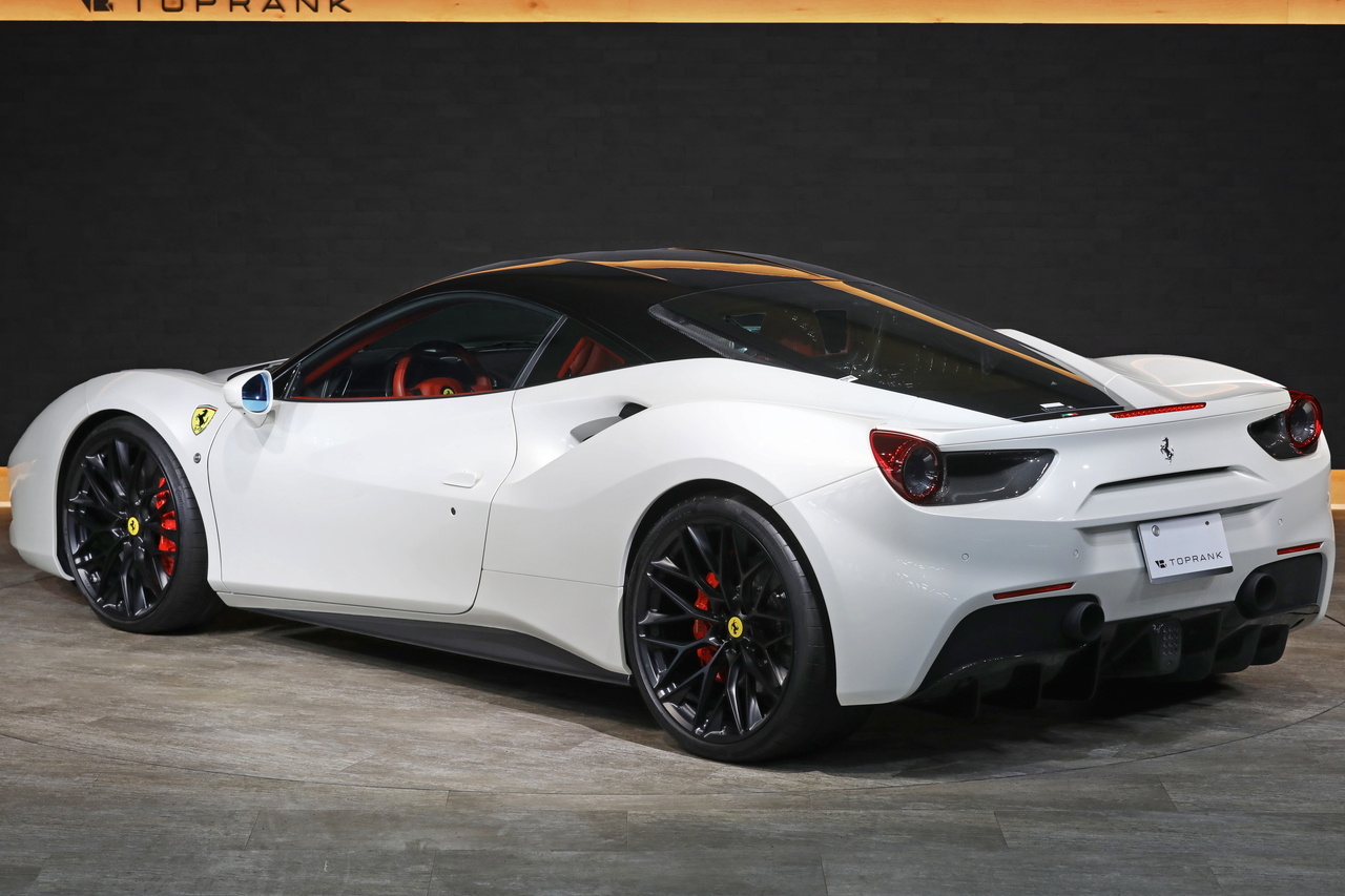 2016 Ferrari 488GTB null