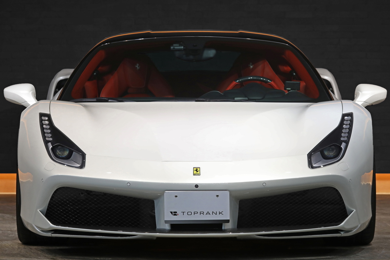 2016 Ferrari 488GTB null