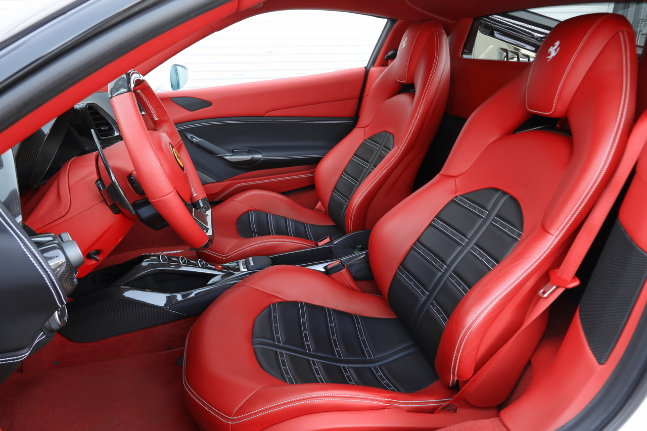 2016 Ferrari 488GTB null