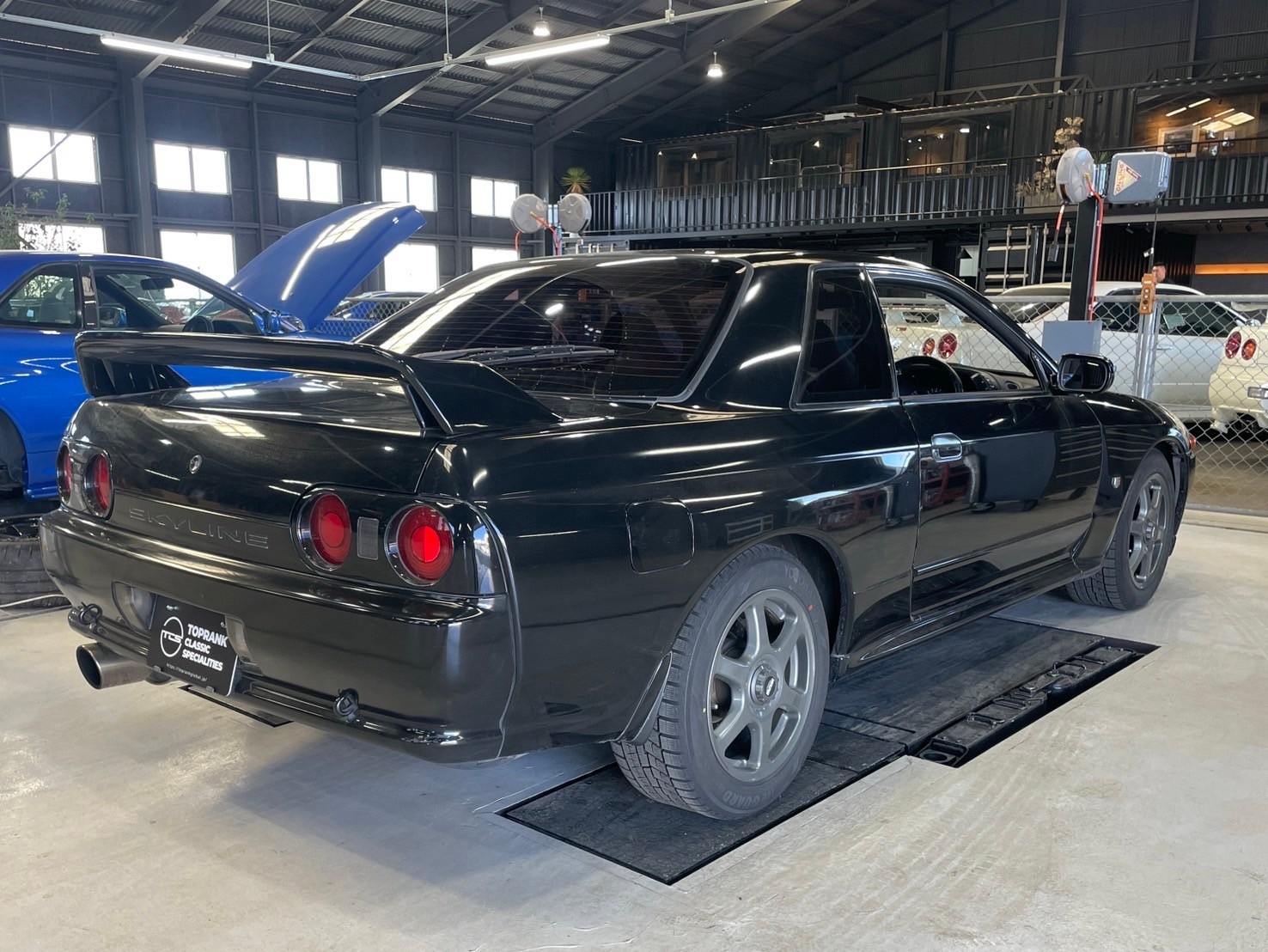 1992 Nissan SKYLINE GT-R Future inventory, ONE Owner BNR32