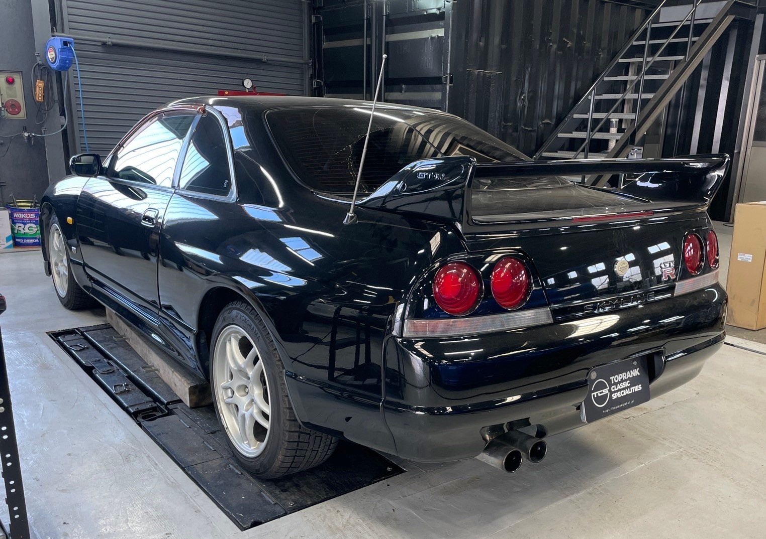 1997 Nissan SKYLINE GT-R FUTURE INVENTORY, BCNR33 R33 Skyline GT-R, HKS Height Adjustable Coilovers