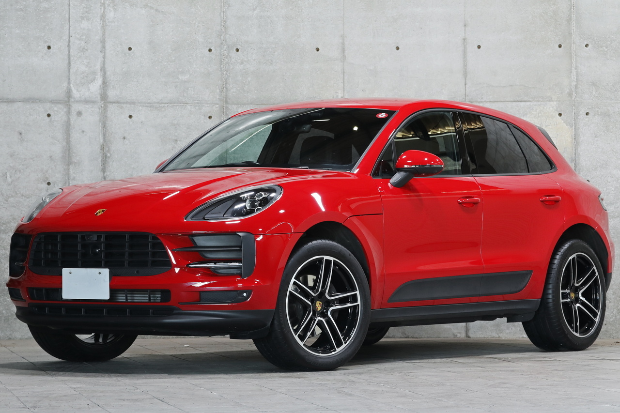 2020 Porsche MACAN null