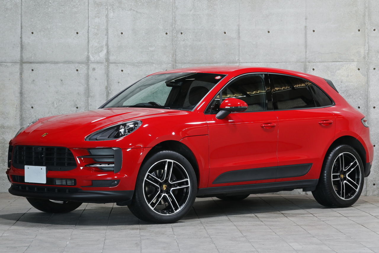 2020 Porsche MACAN null