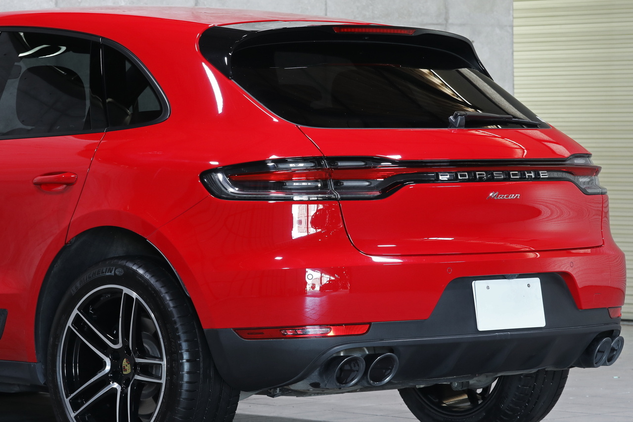 2020 Porsche MACAN null