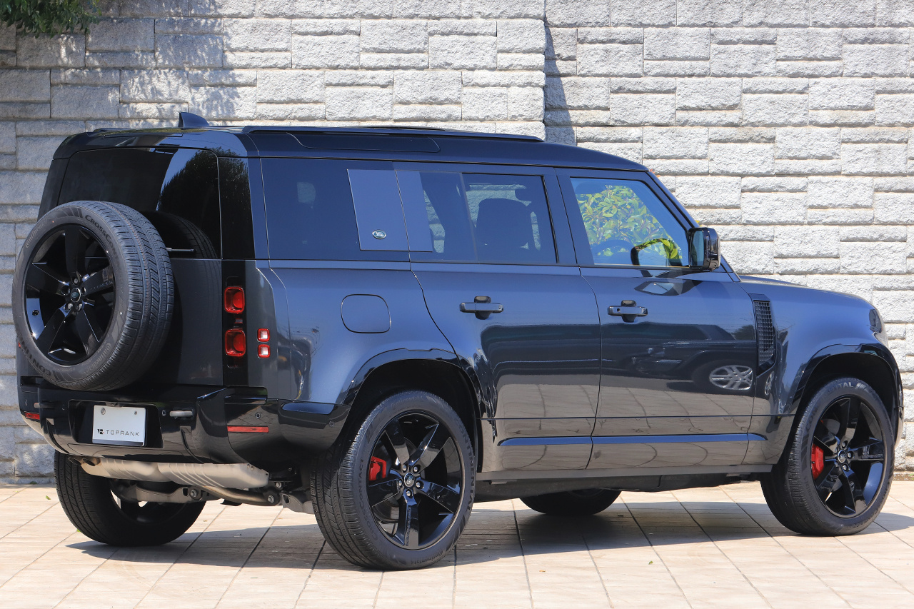 2024 Land Rover DEFENDER 