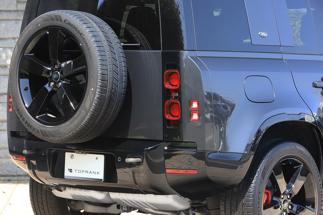 2024 Land Rover DEFENDER 