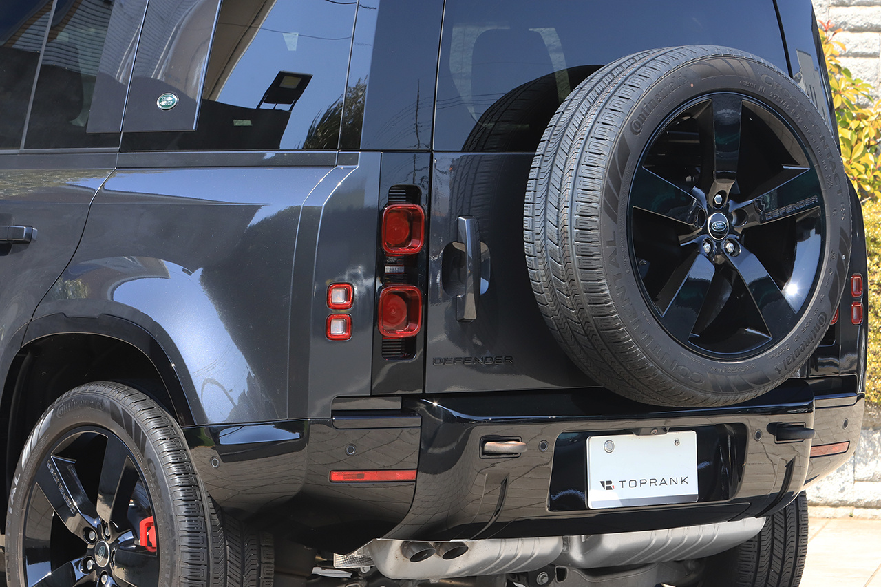 2024 Land Rover DEFENDER 