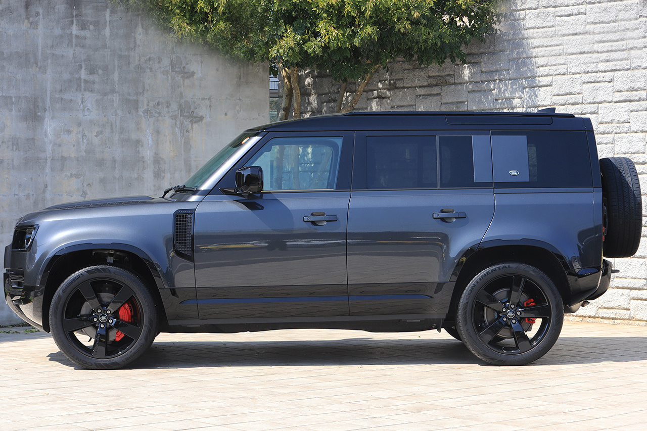 2024 Land Rover DEFENDER 