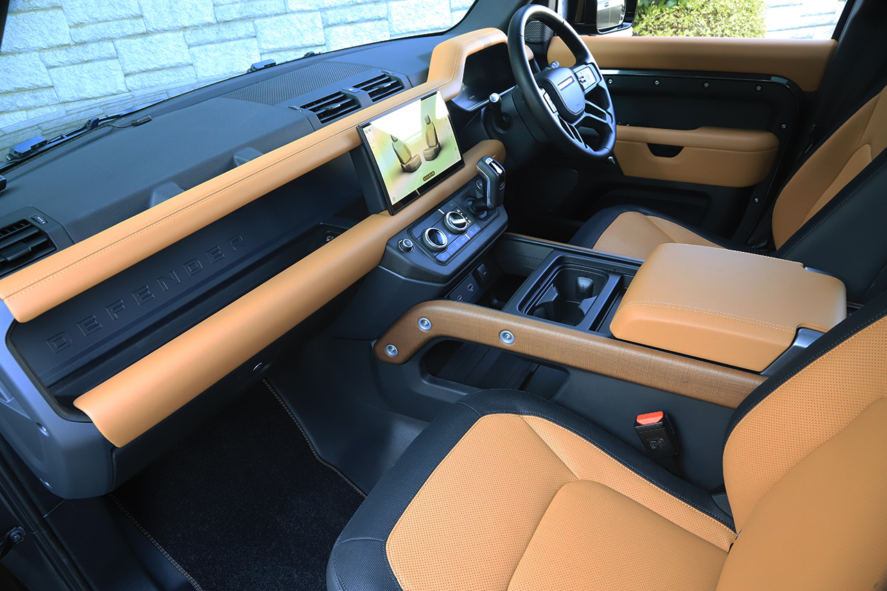2024 Land Rover DEFENDER 