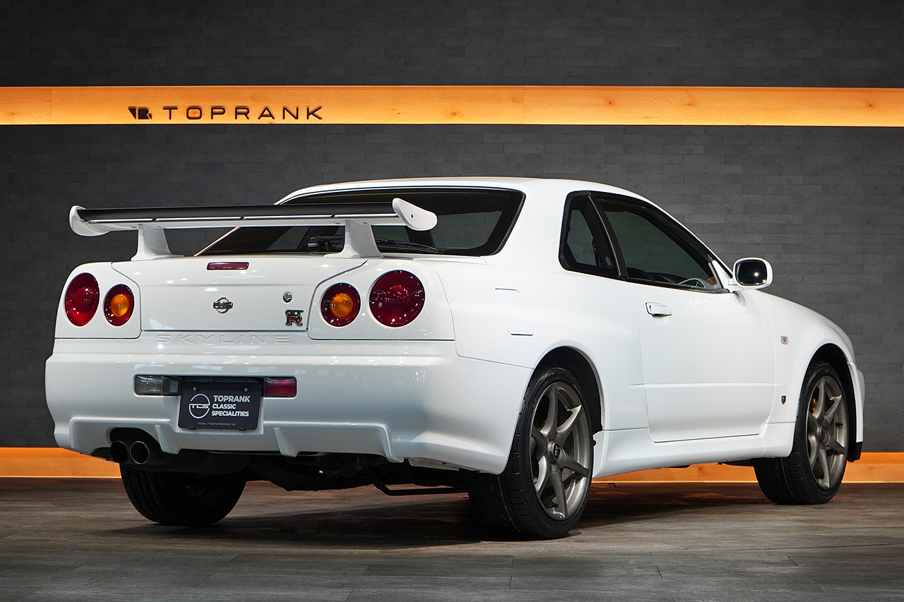 2001 Nissan SKYLINE GT-R BNR34 R34 Skyline GT-R, QM1 White, Full Stock, Verfied Low Mileage,