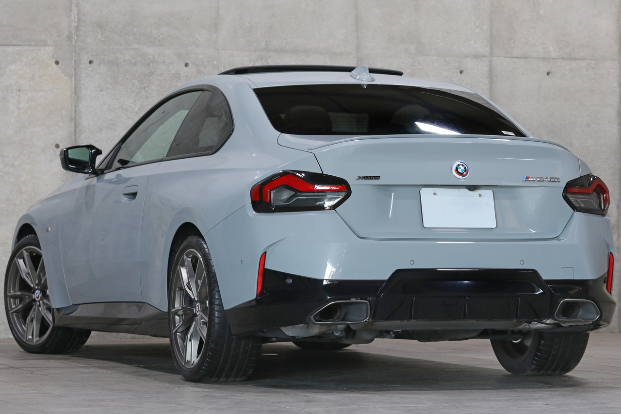 2022 BMW 2 SERIES null