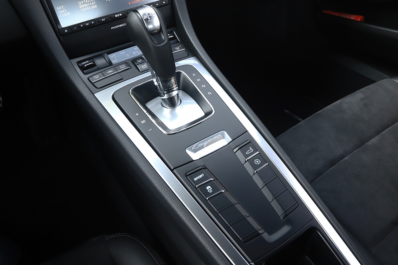 2014 Porsche CAYMAN 