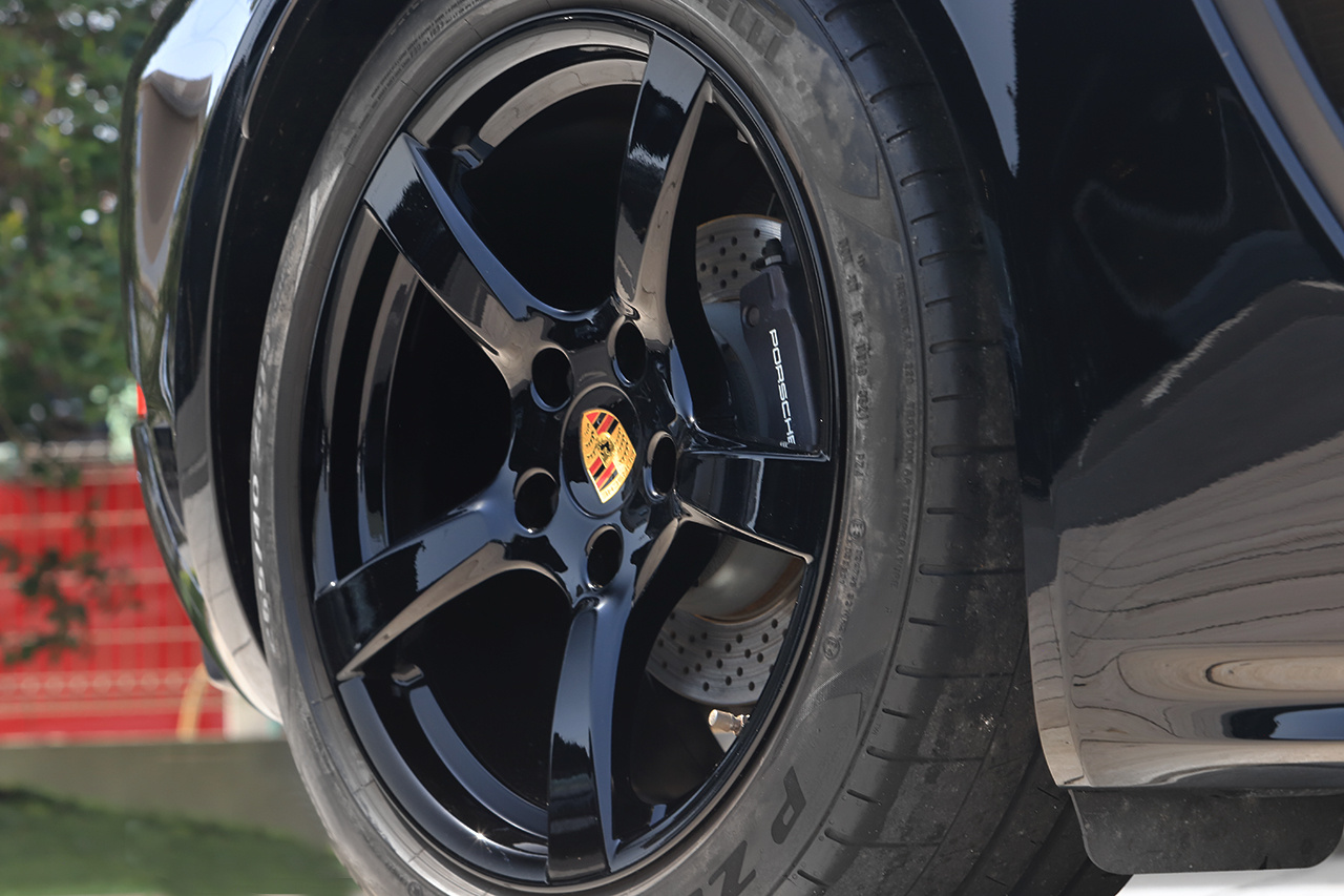2018 Porsche 718 CAYMAN null