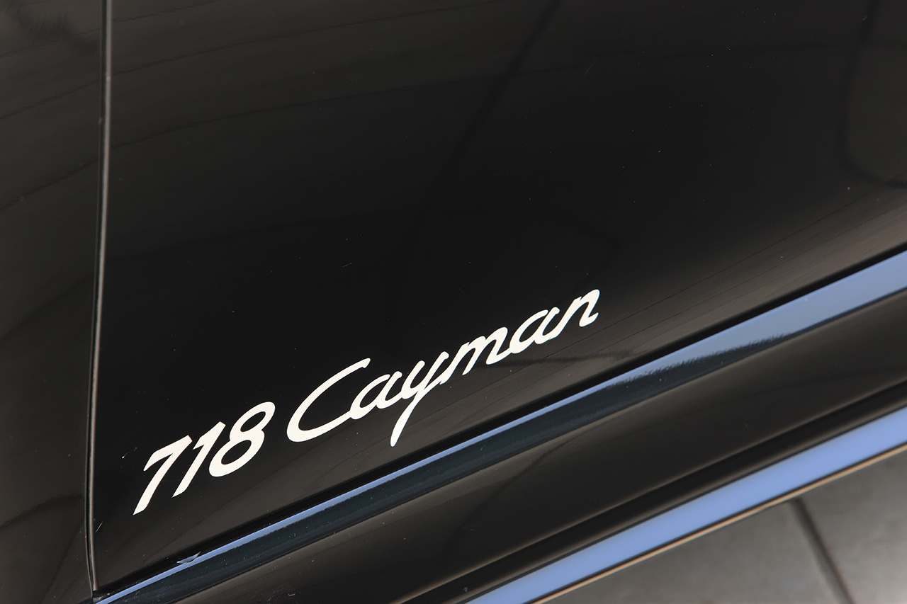 2018 Porsche 718 CAYMAN null