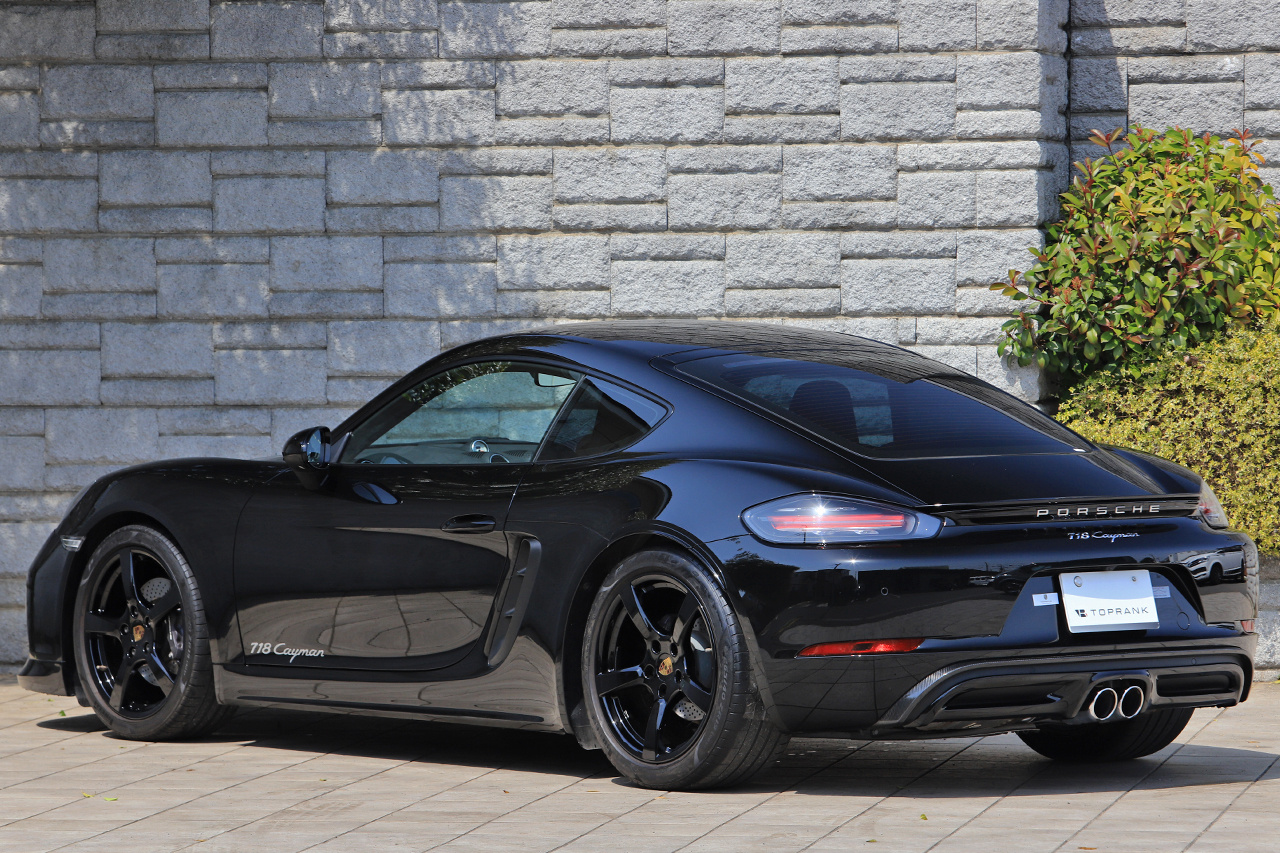 2018 Porsche 718 CAYMAN null