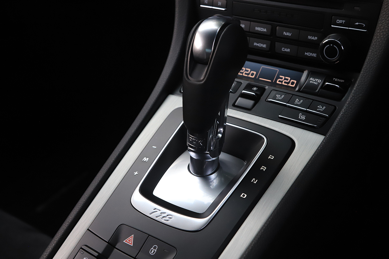 2018 Porsche 718 CAYMAN null