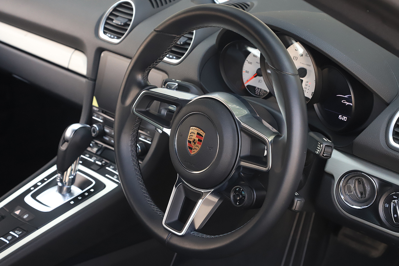 2018 Porsche 718 CAYMAN null