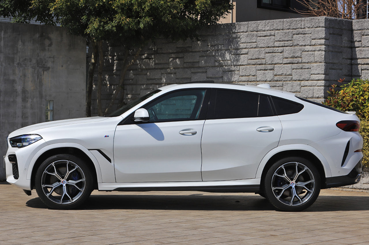 2022 BMW X6 null