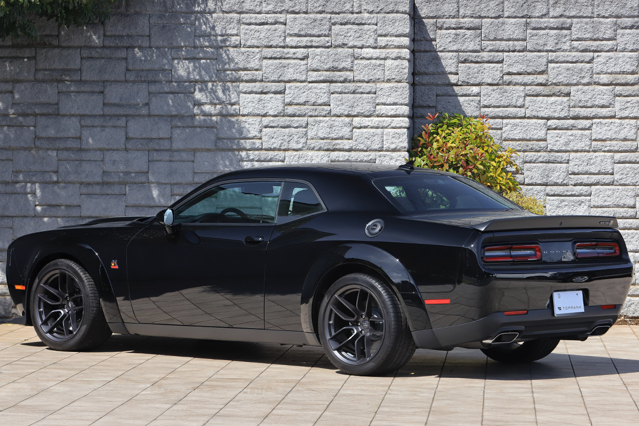 2023 Dodge Challenger 