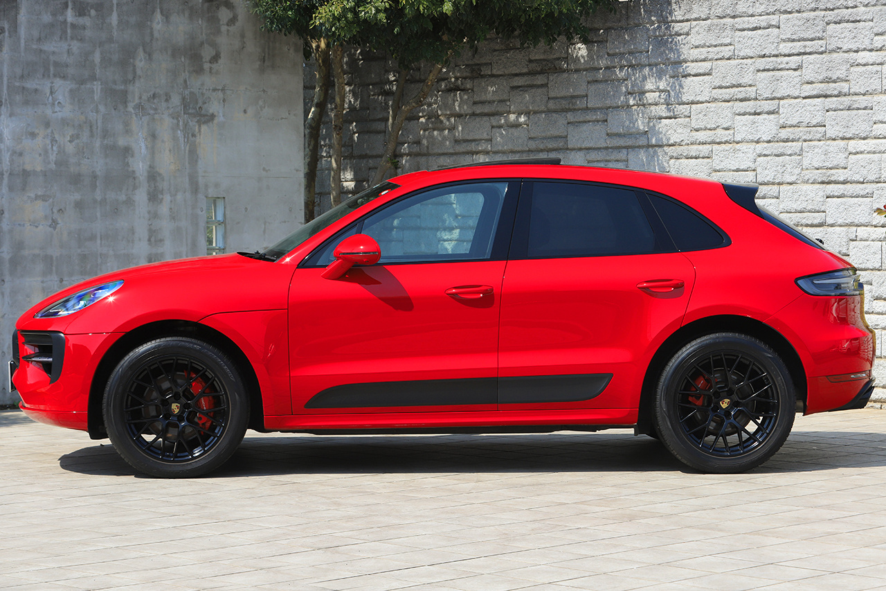 2020 Porsche MACAN 