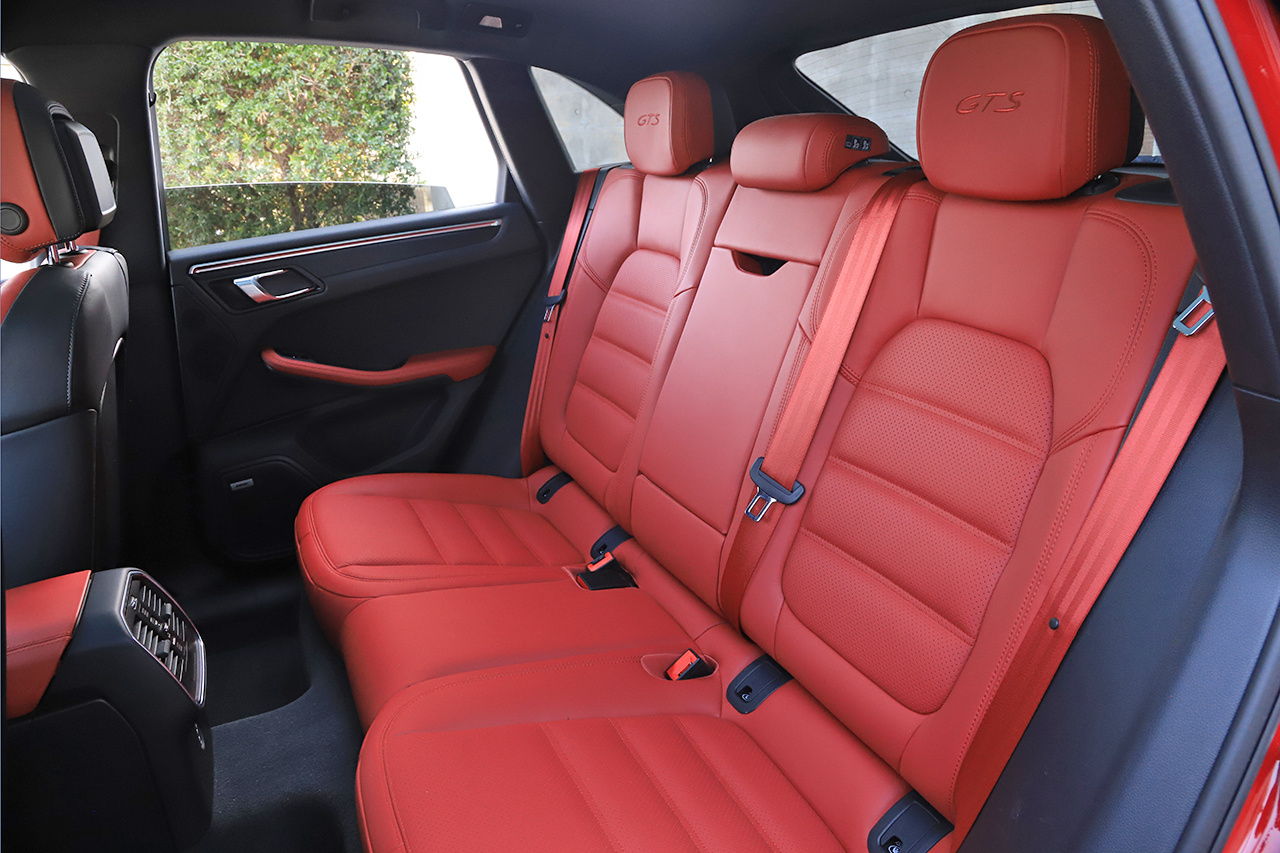 2020 Porsche MACAN 