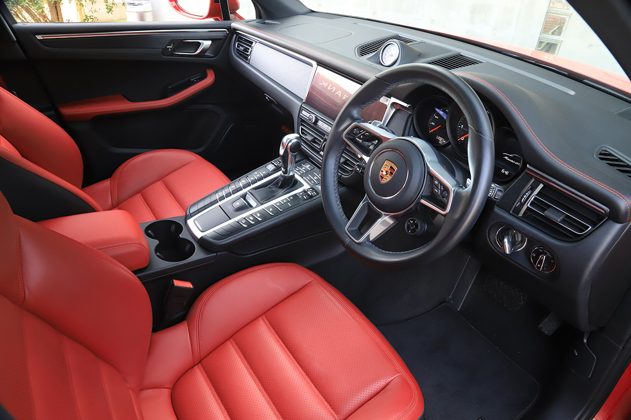 2020 Porsche MACAN 