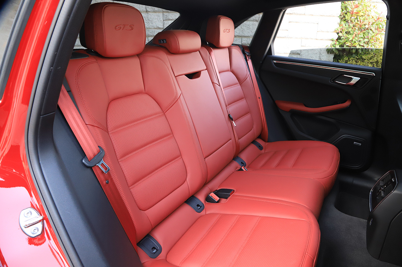 2020 Porsche MACAN 