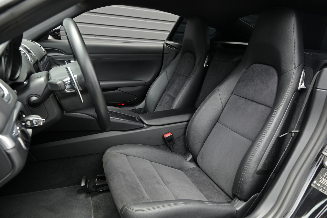 2014 Porsche CAYMAN null
