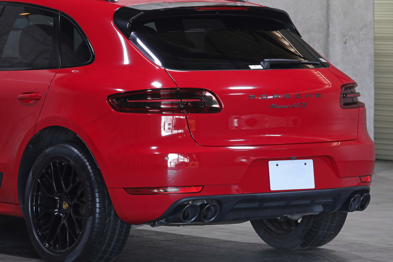 2018 Porsche MACAN null