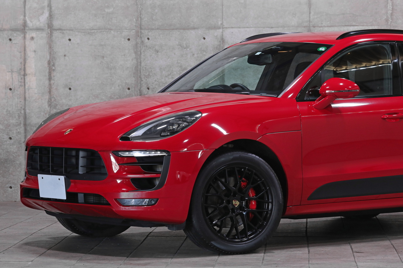 2018 Porsche MACAN null