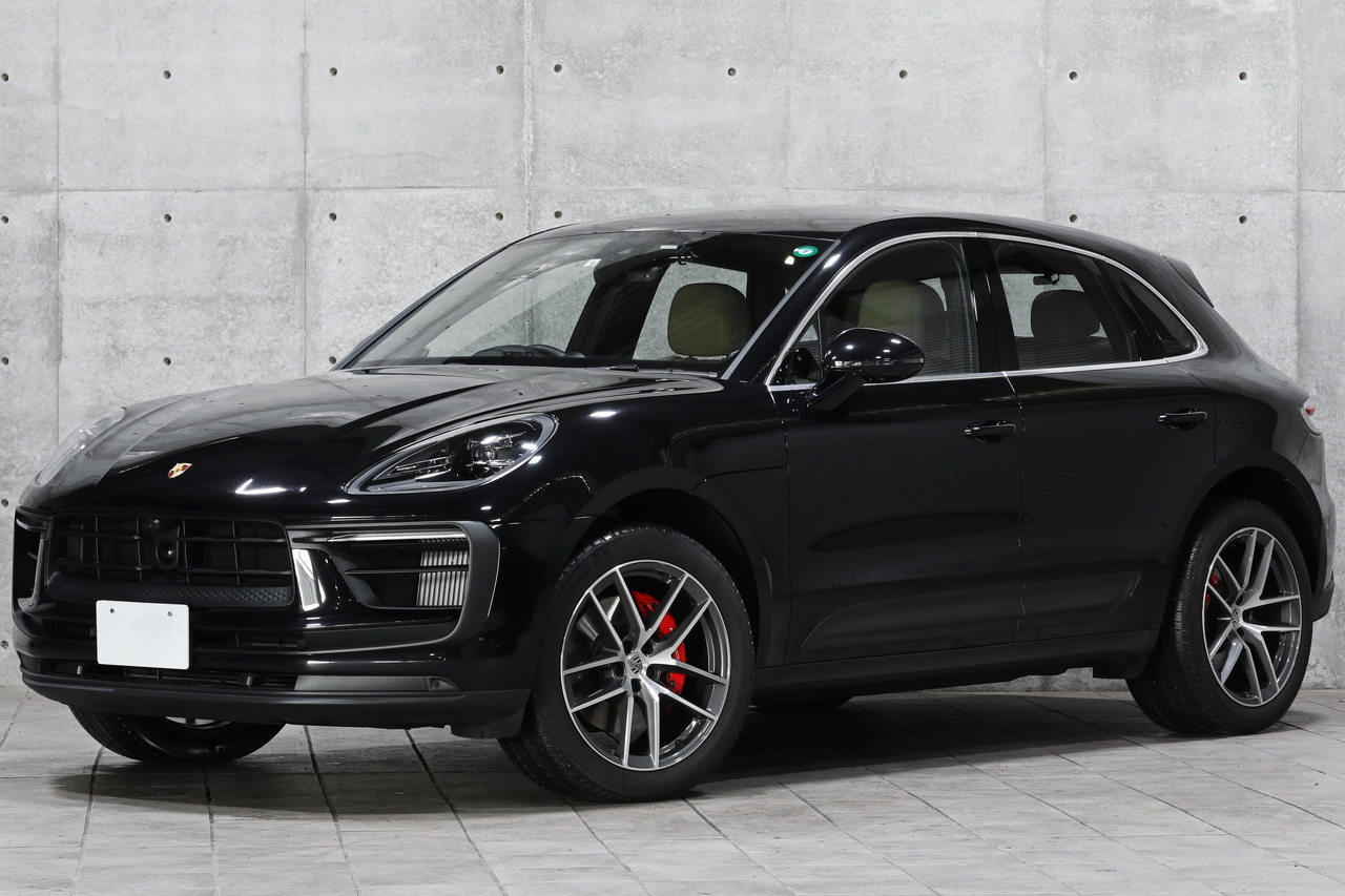 2022 Porsche MACAN null