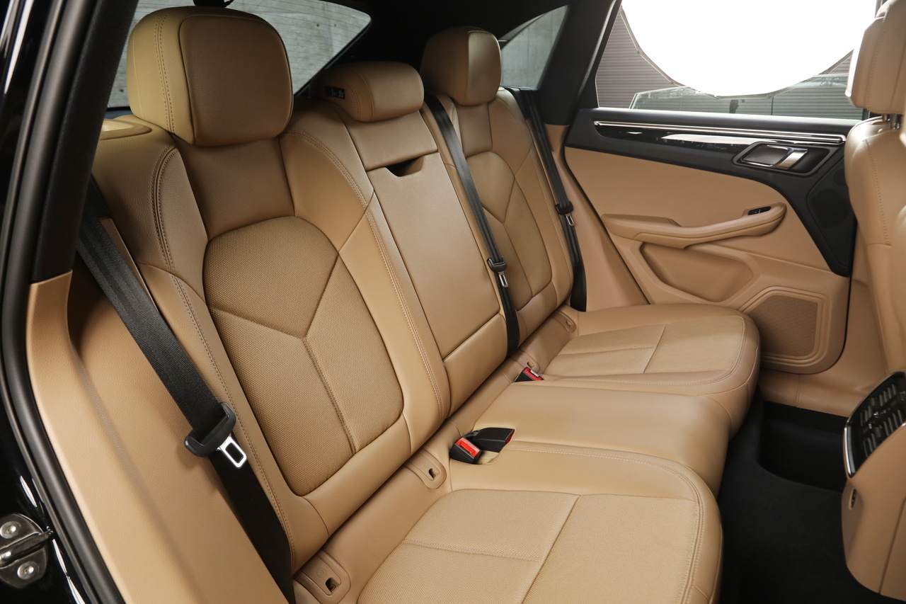 2022 Porsche MACAN null