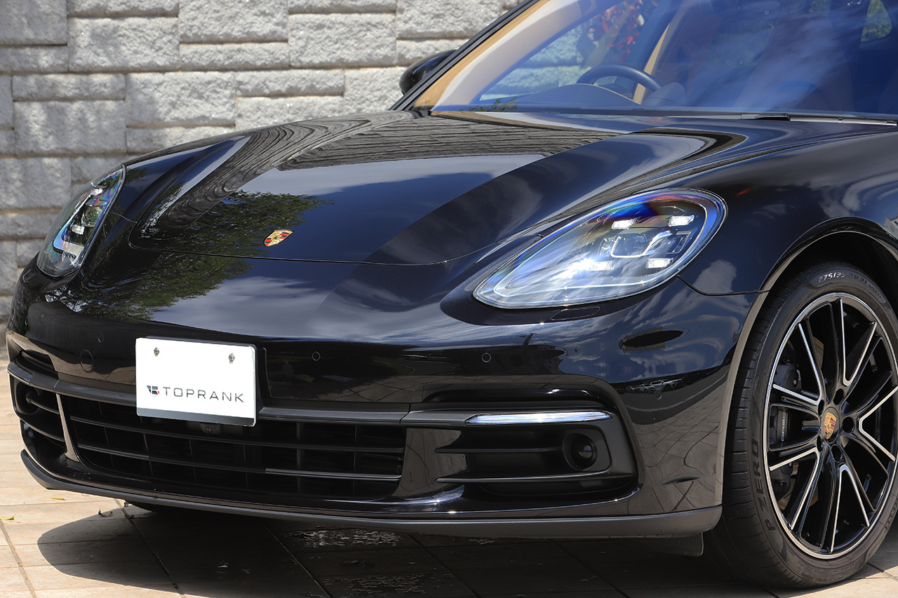 2020 Porsche PANAMERA null