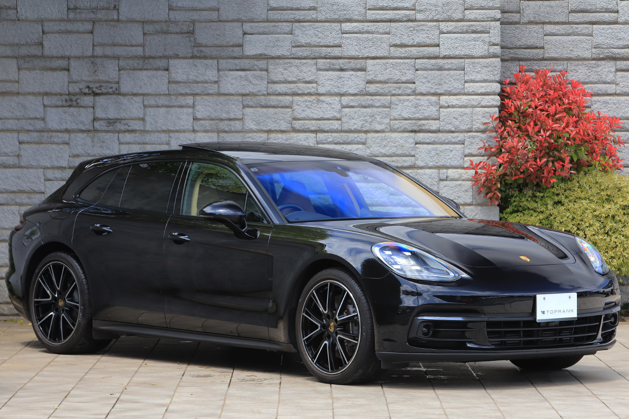 2020 Porsche PANAMERA null