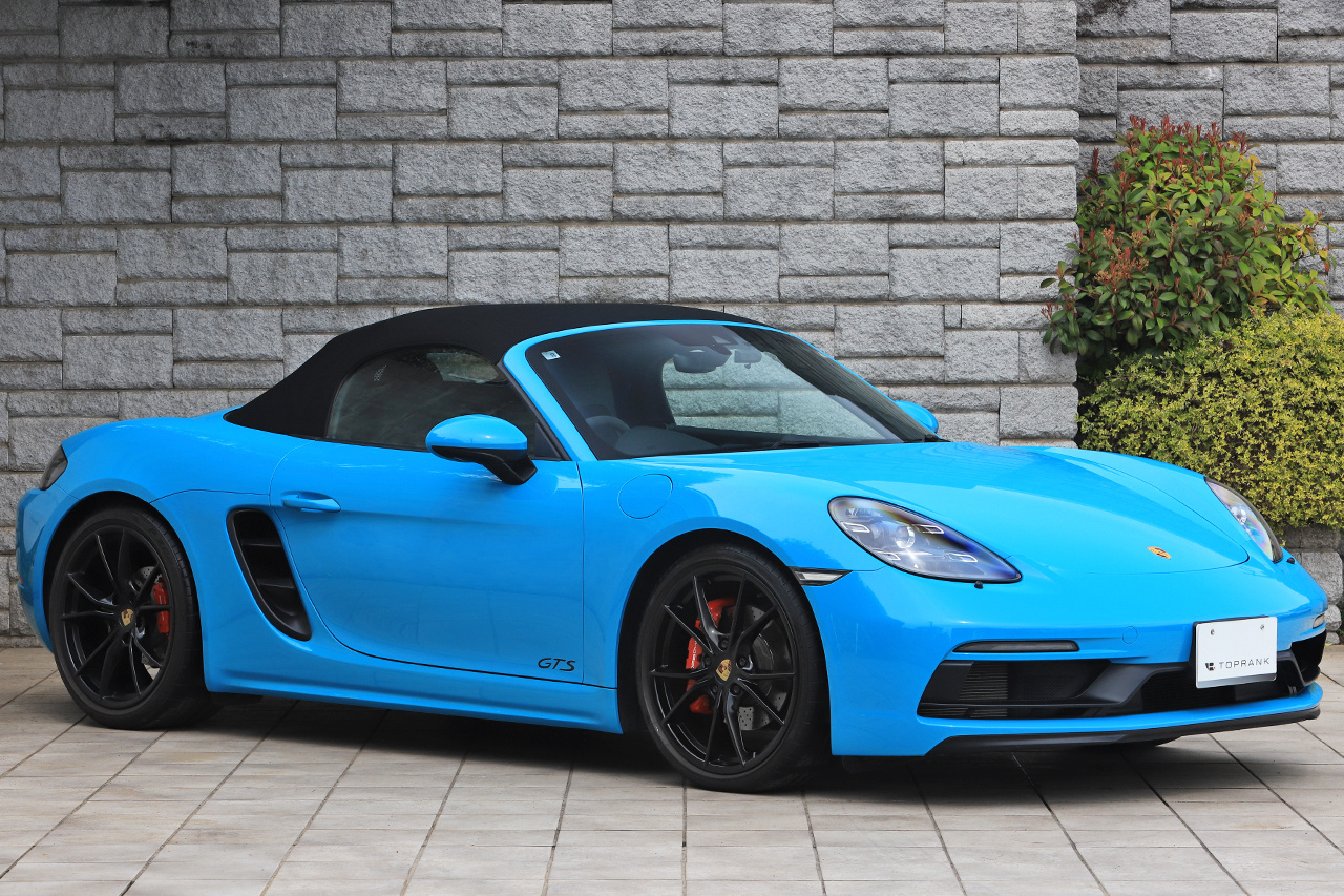 2018 Porsche 718 BOXSTER 