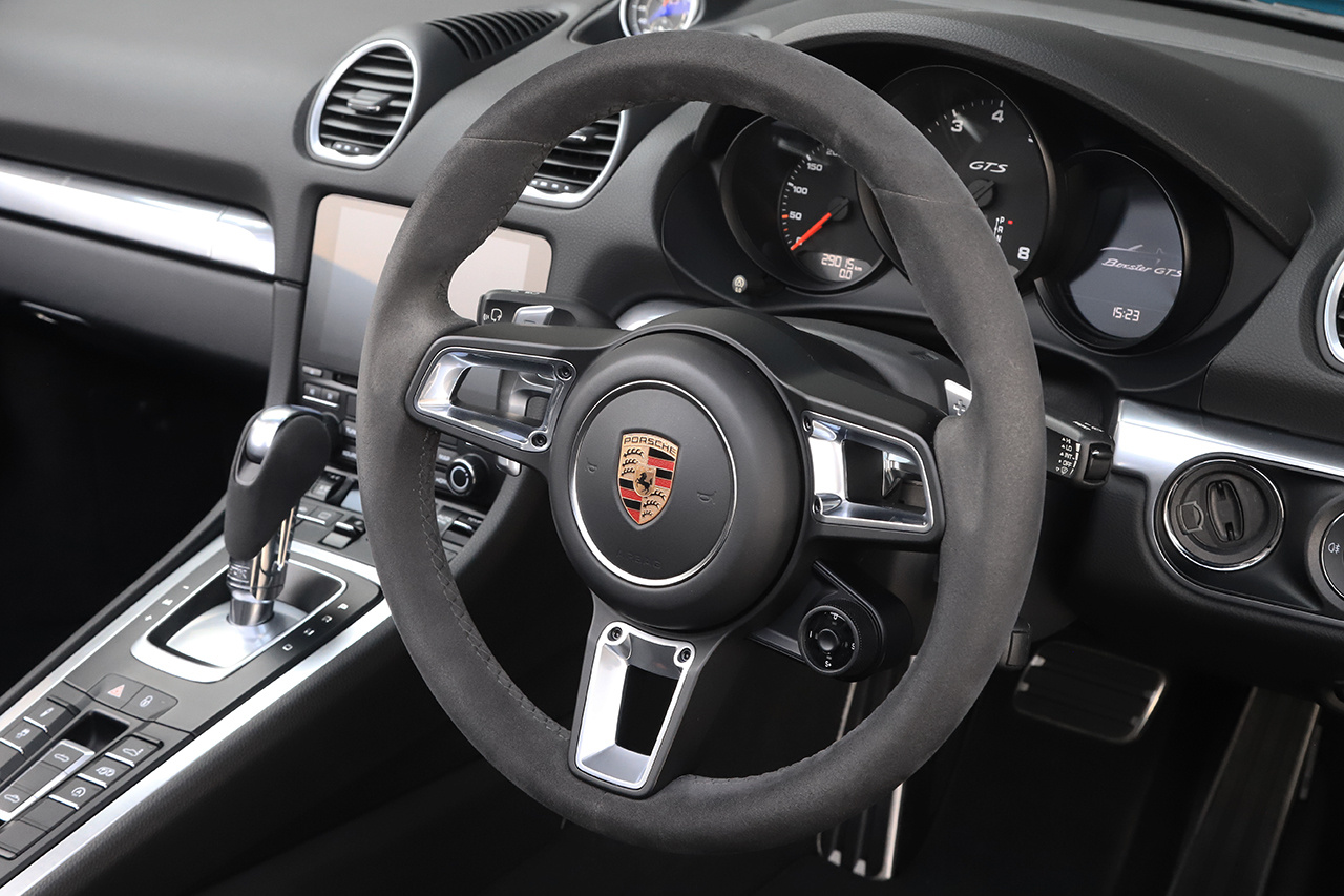 2018 Porsche 718 BOXSTER 