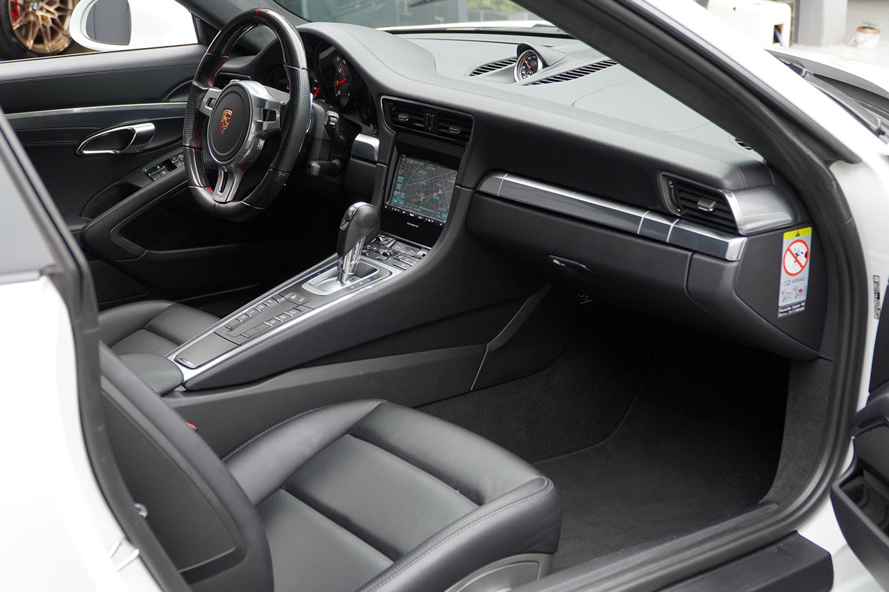 2015 Porsche 911 